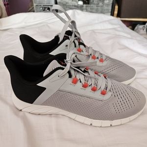 New without box Easy Spirit Triple the Comfort Athletic Shoes